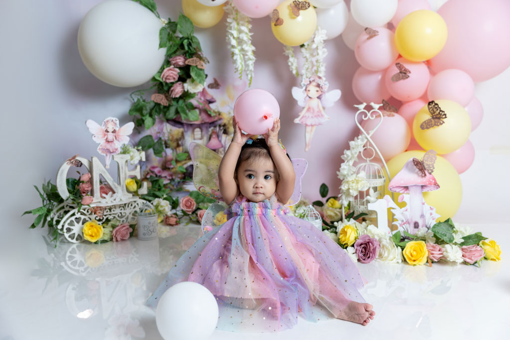 kids photoshoot for fist birthday fairy theme